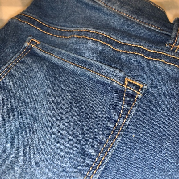 Old Navy Jegging - Picture 2 of 5